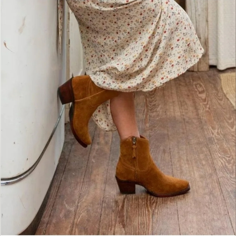 Tecovas The Daisy Brown Suede - 7